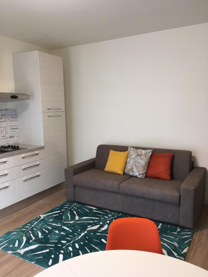 Ferienwohnung Residenza Elena Rimini Exterior foto