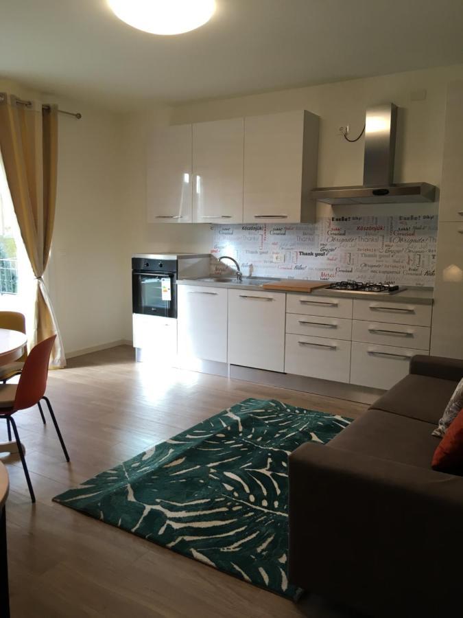 Ferienwohnung Residenza Elena Rimini Exterior foto