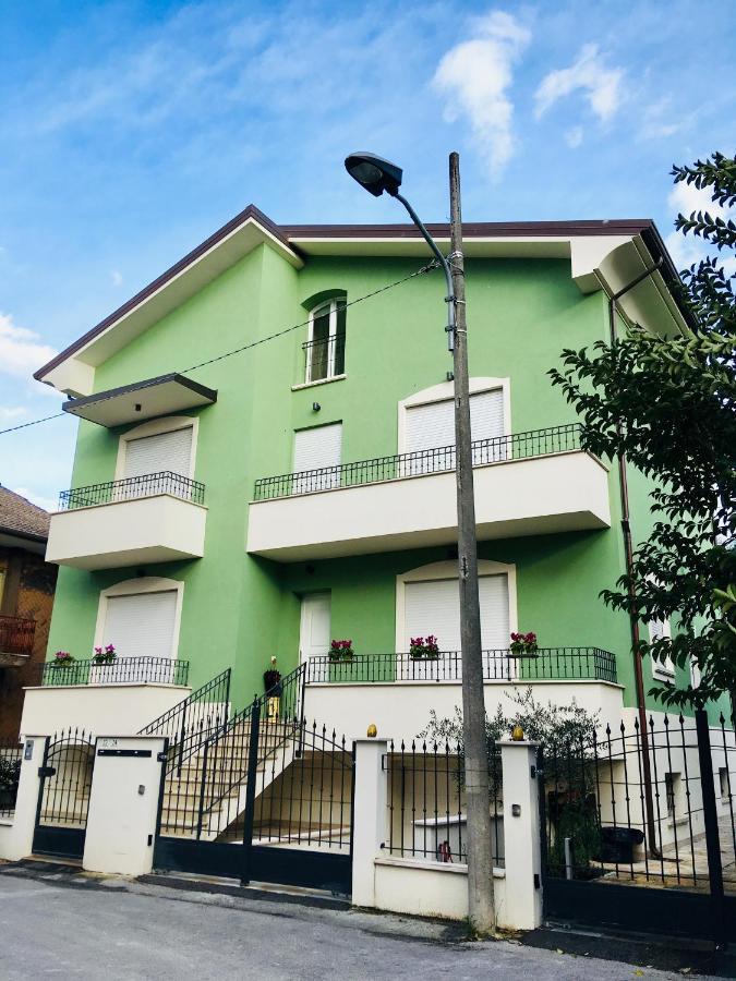 Ferienwohnung Residenza Elena Rimini Exterior foto